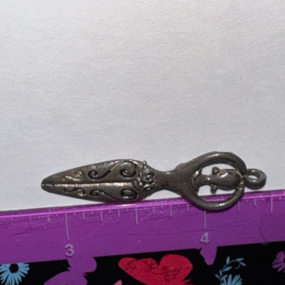 Silver Ornate Celtic Goddess Pendant - Picture 14 of 16